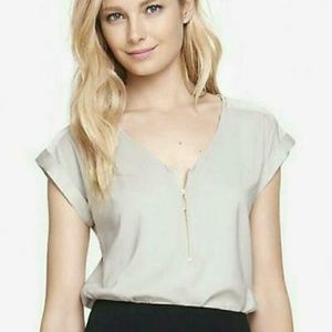 [ Express ] Silky Zip Front Gramercy Tee